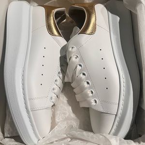 Alexander Mcqueen shoes worn once